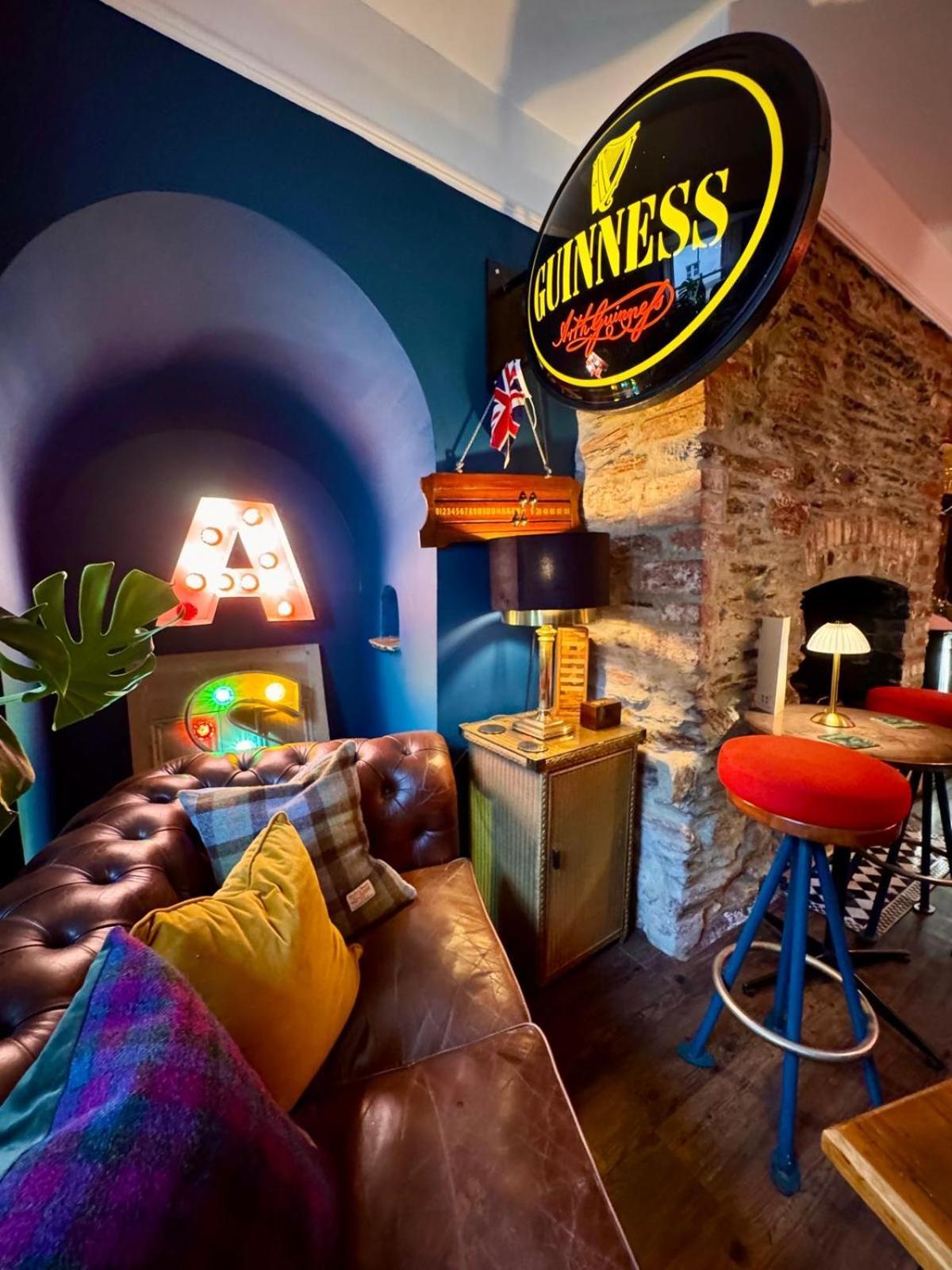 샐컴 Brightham House - Exclusively For Adults B&B 외부 사진